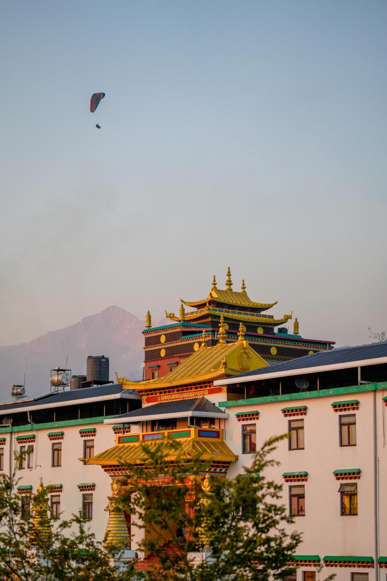Готель Chokling Arthouse - The Treasure Of Himalayas Бір Екстер'єр фото